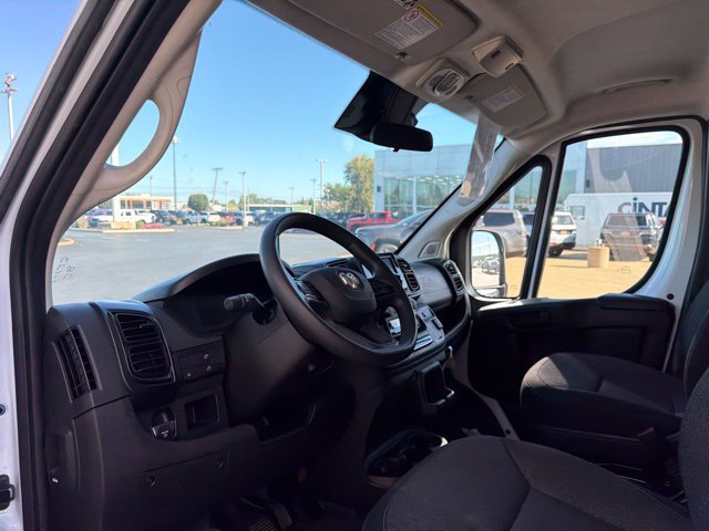 Used 2025 RAM ProMaster 2500 w/ U-Haul Equipment Group FWD image 13