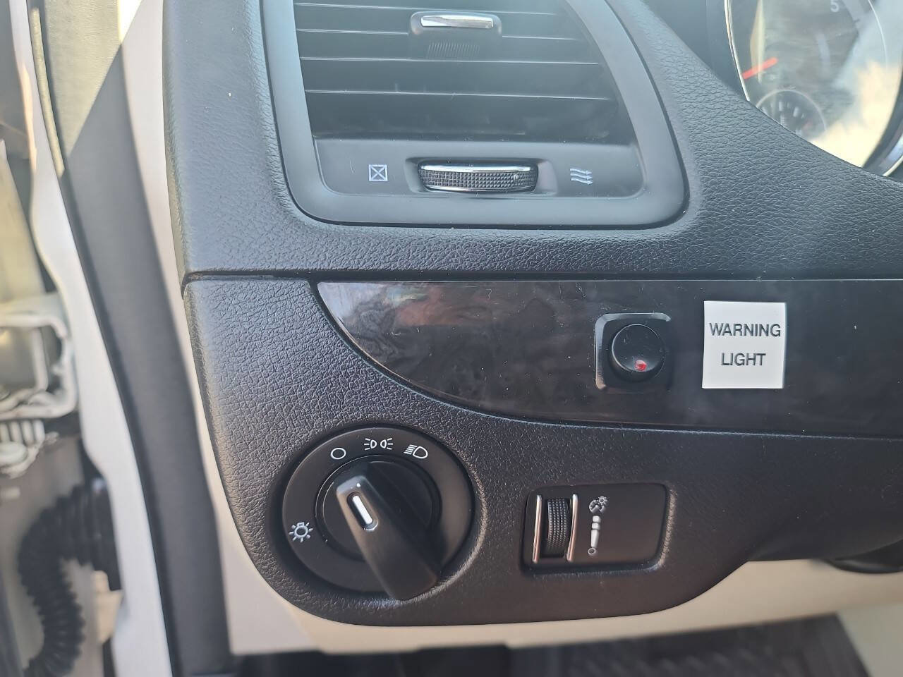 Used 2013 RAM C/V Tradesman image 20