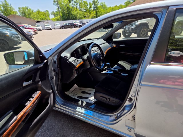 Used 2011 Honda Accord EX image 11