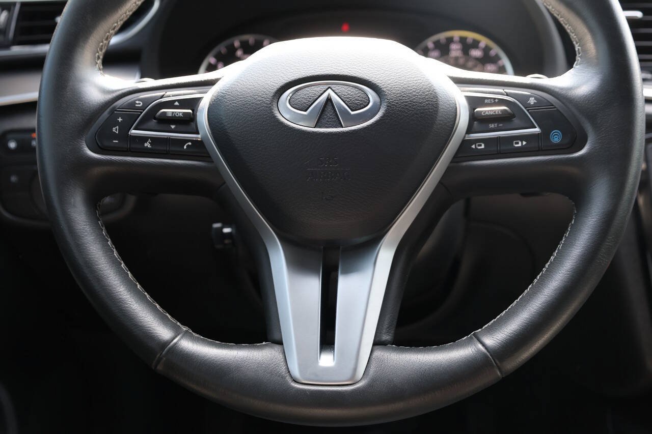 Used 2023 INFINITI QX55 Essential AWD/4WD image 18