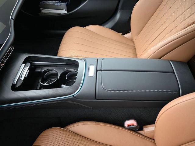 New 2026 Mercedes-Benz E 450 4MATIC Sedan image 9