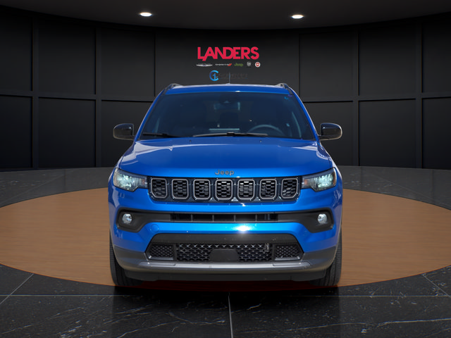 Used 2026 Jeep Compass Latitude AWD/4WD image 6
