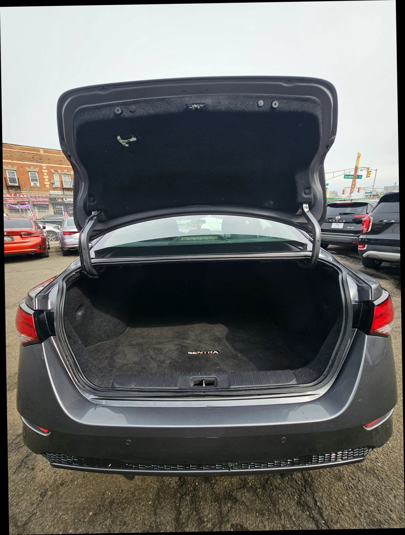 Used 2022 Nissan Sentra SV image 21