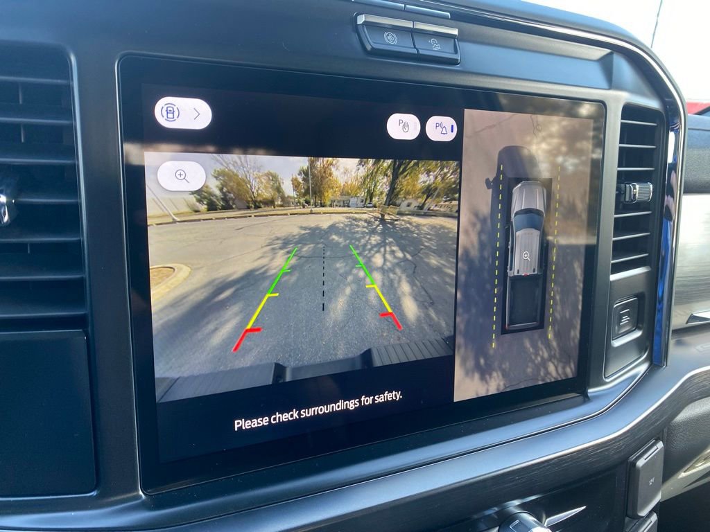 New 2026 Ford F350 Lariat w/ Chrome Package image 21