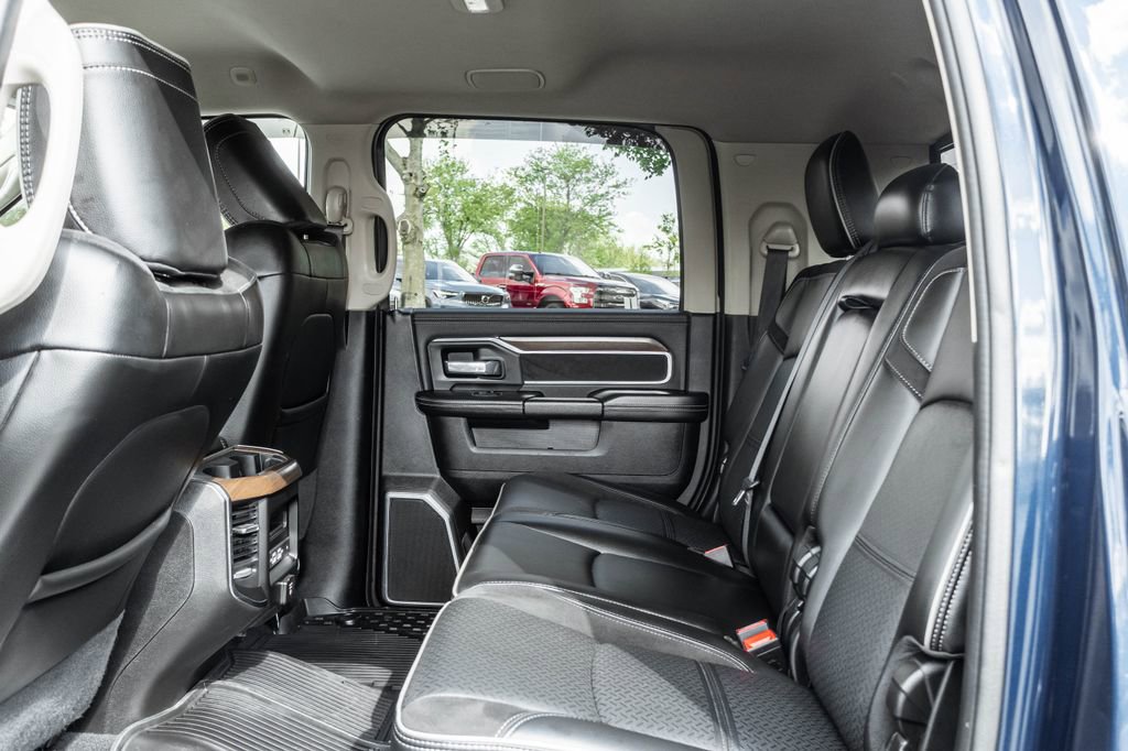 Used 2022 RAM 2500 Laramie AWD/4WD image 30