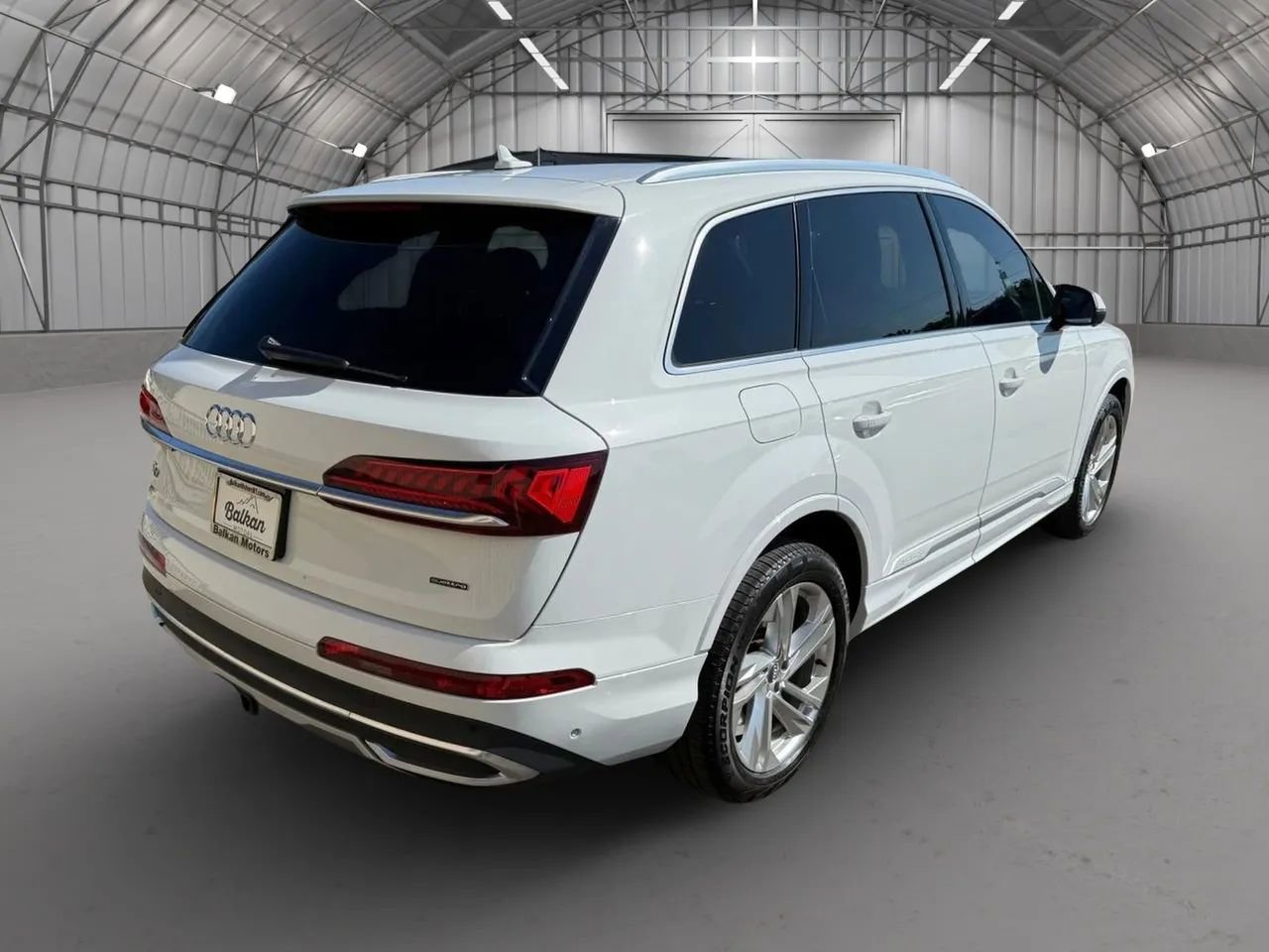 Used 2021 Audi Q7 3.0T Premium Plus w/ Executive Package image 3
