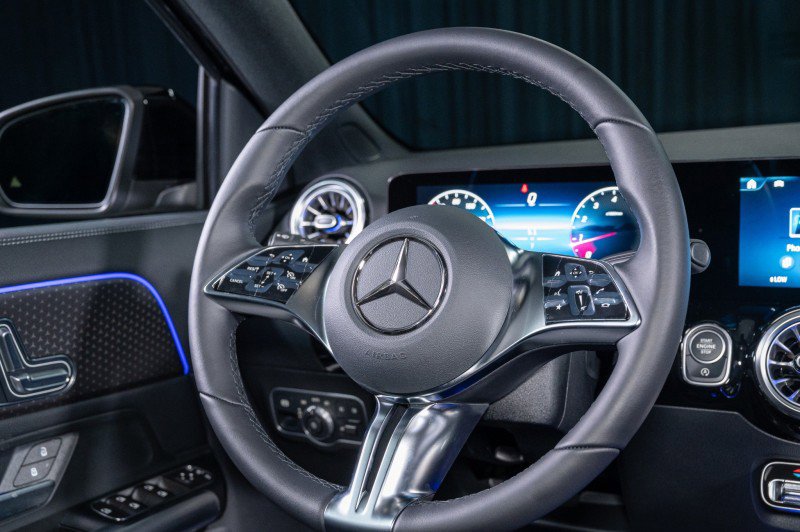 Certified 2025 Mercedes-Benz GLA 250 image 18
