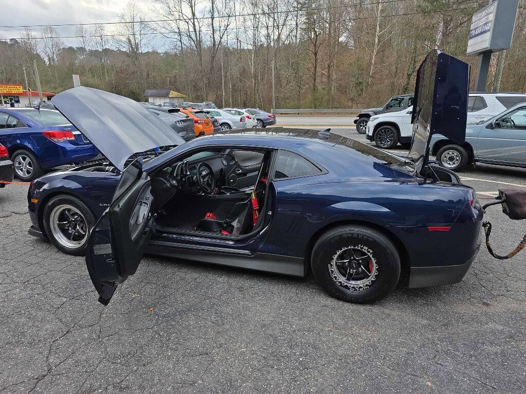 Used 2010 Chevrolet Camaro SS w/ LPO, Ground Effects Package image 11