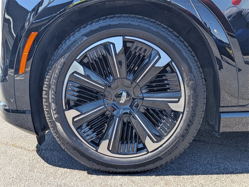 Used 2025 Cadillac Escalade IQ Sport 2 image 32