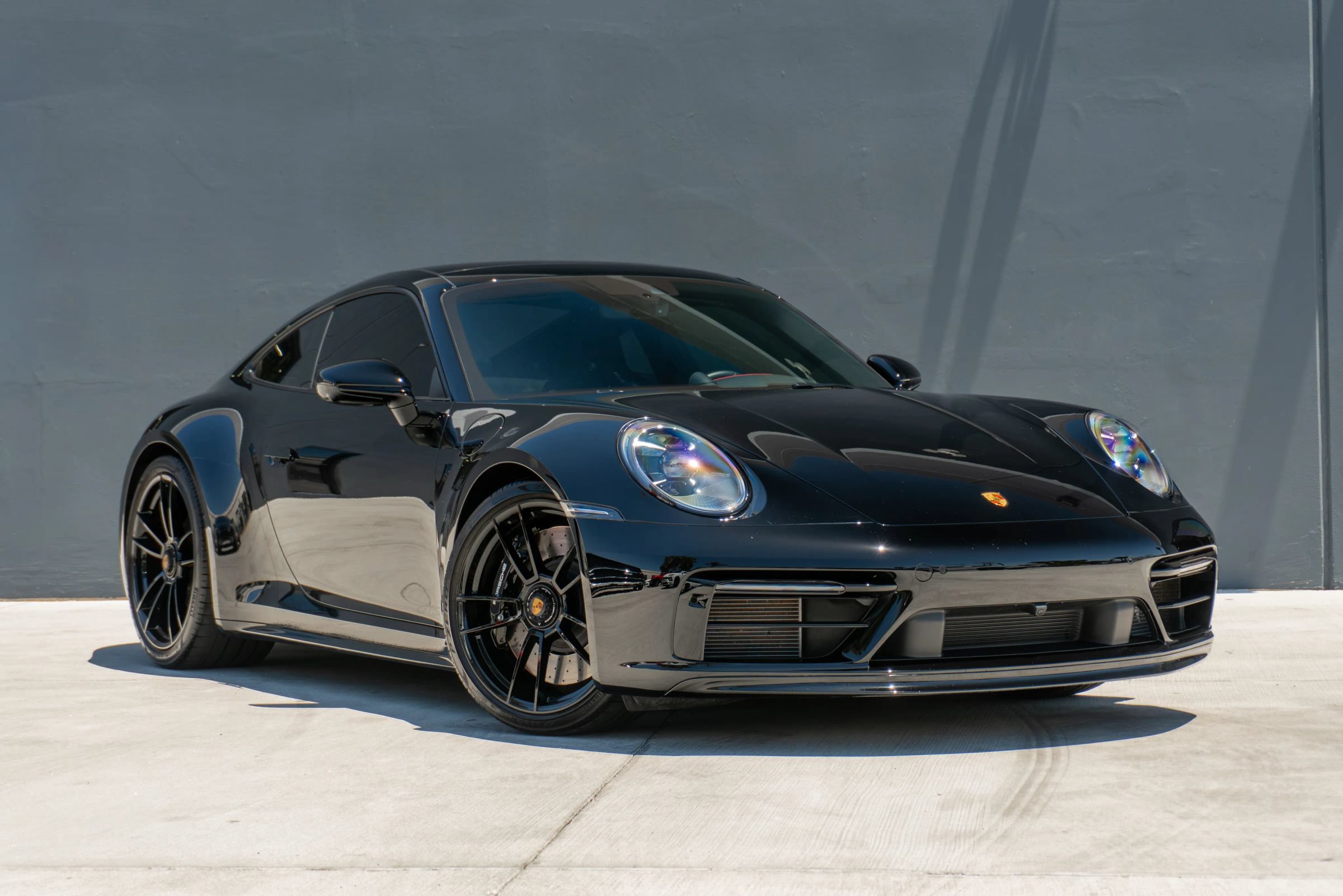 Used 2024 Porsche 911 Carrera S RWD image 5