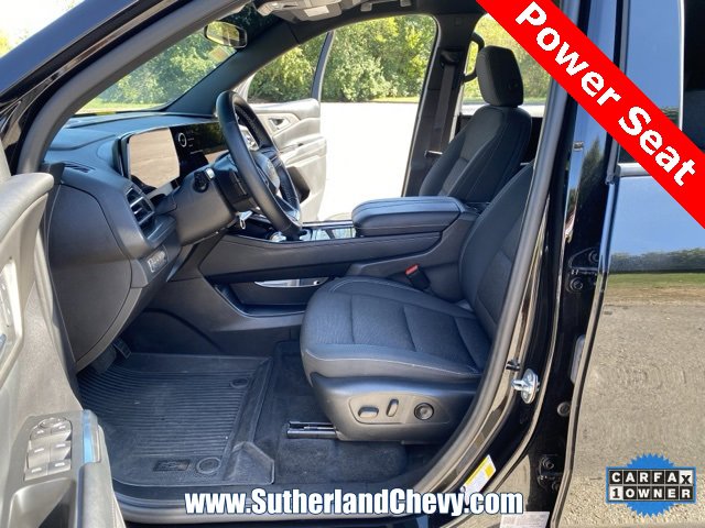 Certified 2024 Chevrolet Traverse LT w/ Trailering Package image 17