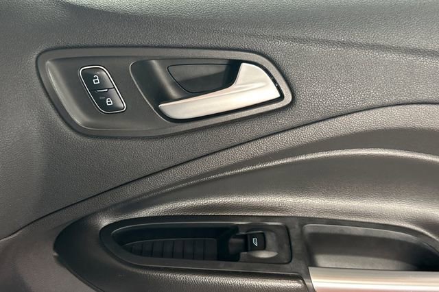 Used 2017 Ford Escape SE image 21