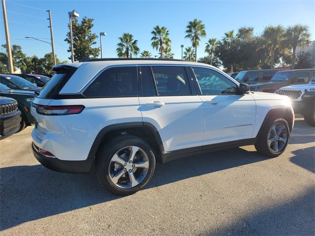 New 2025 Jeep Grand Cherokee Limited image 14