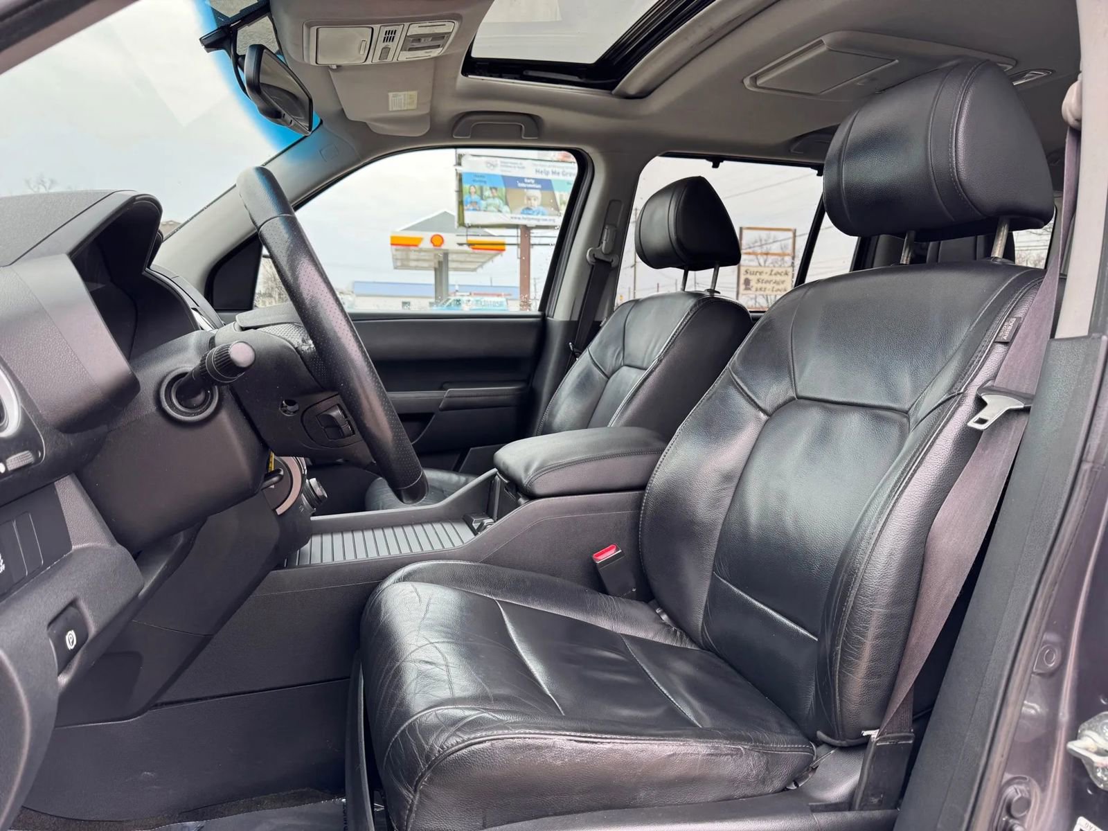 Used 2015 Honda Pilot Touring image 16