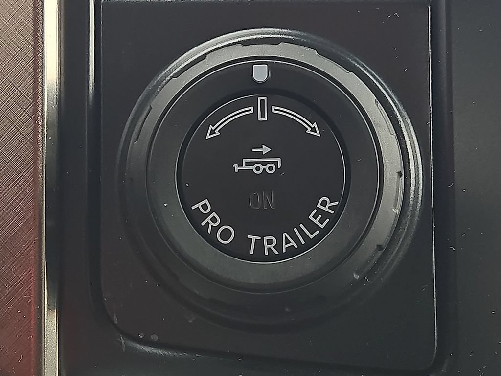 Used 2022 Ford F150 King Ranch w/ Equipment Group 601A High AWD/4WD image 14