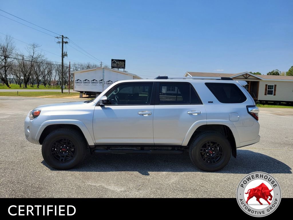 Used 2023 Toyota 4Runner SR5 AWD/4WD image 3