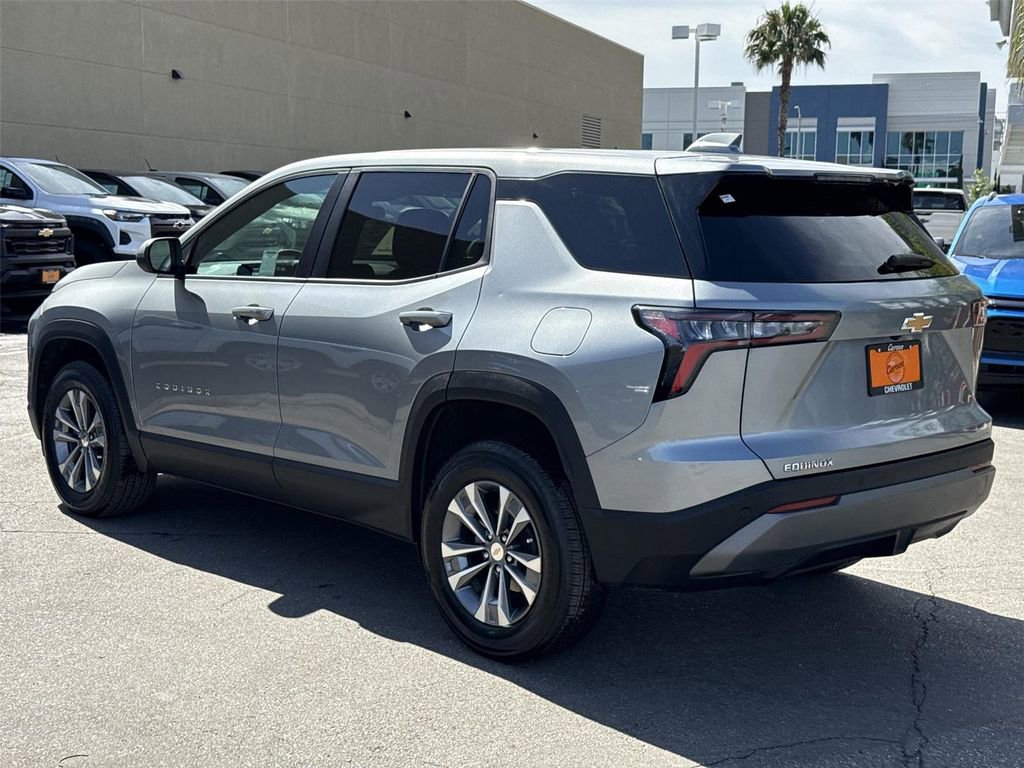 Used 2025 Chevrolet Equinox LT image 5