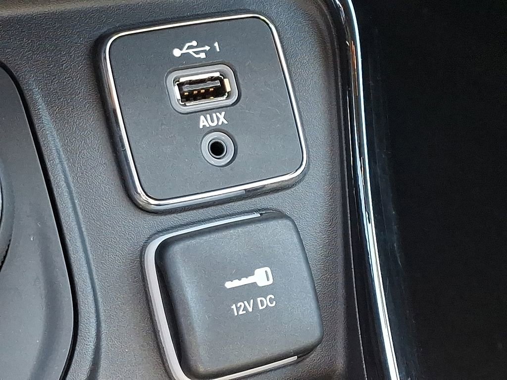 Used 2019 Jeep Compass Limited image 24