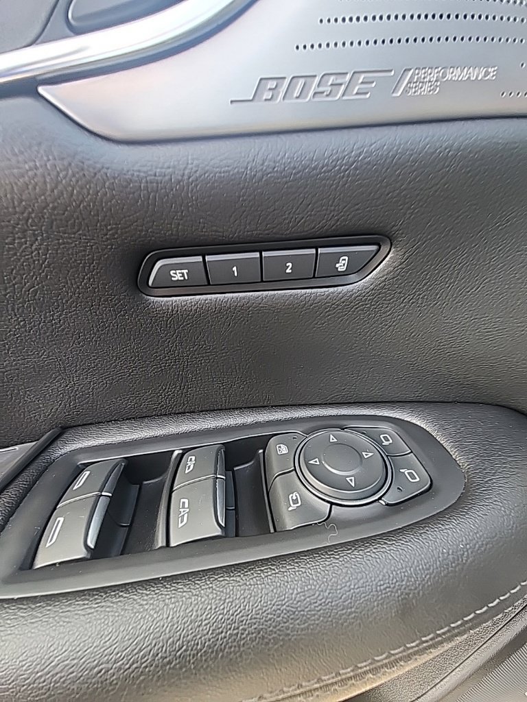 Used 2023 Cadillac XT5 Premium Luxury AWD/4WD image 23