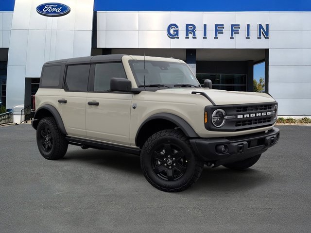 New 2025 Ford Bronco Big Bend w/ Black Diamond Package