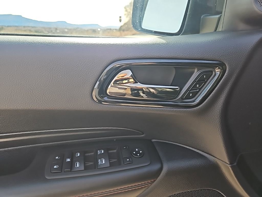 Used 2025 Dodge Durango GT image 21