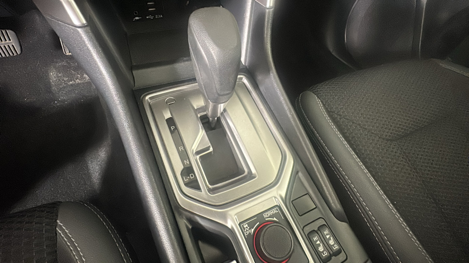 Used 2019 Subaru Forester Premium w/ Popular Package #1 AWD/4WD image 23