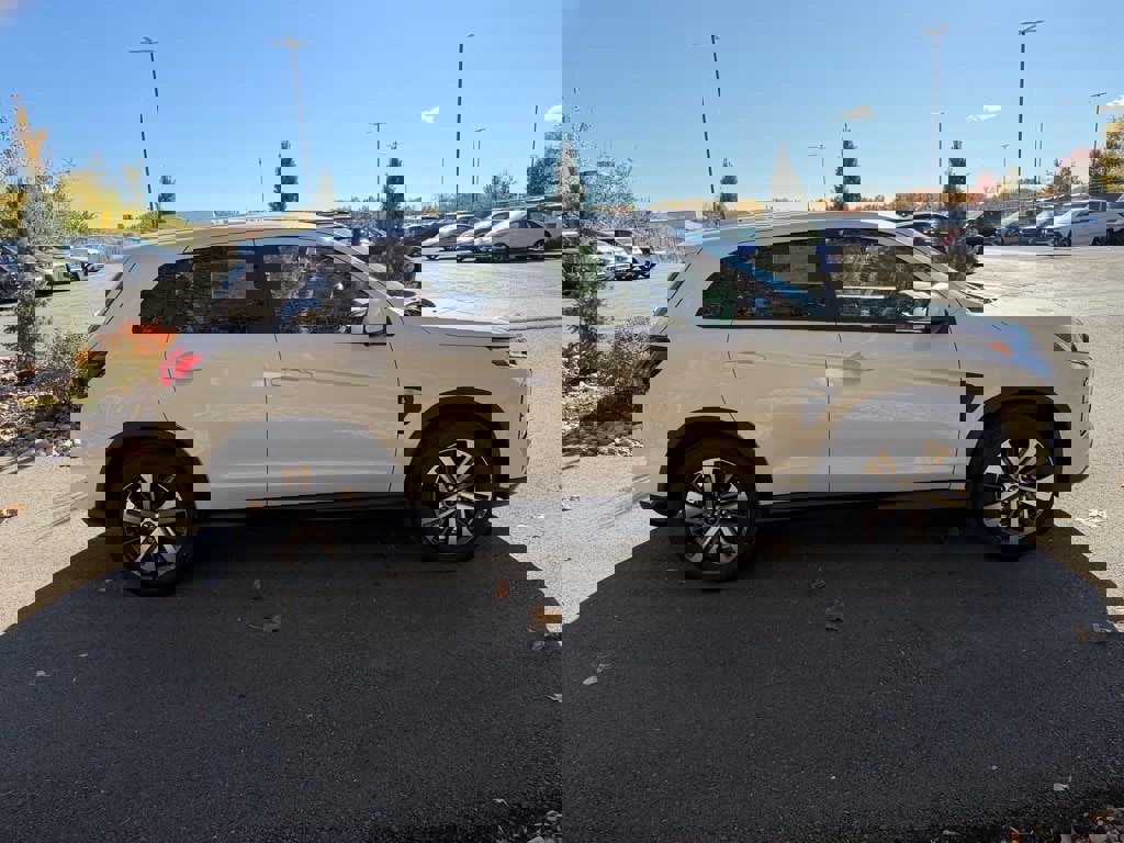 New 2025 Mitsubishi Outlander Sport ES image 6