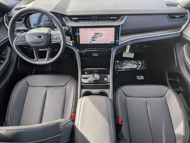 New 2026 Jeep Grand Cherokee Limited image 15