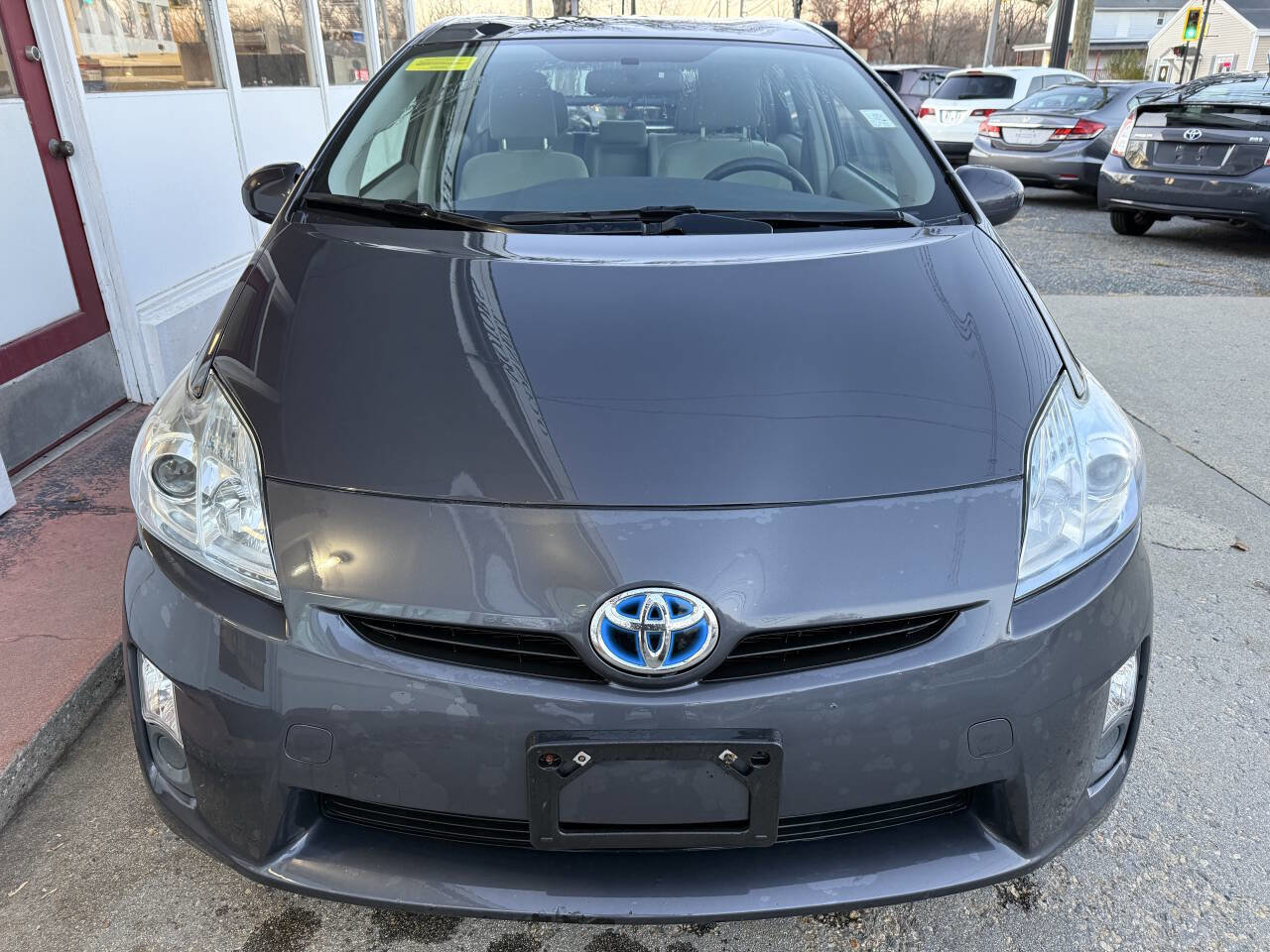 Used 2010 Toyota Prius Three image 3