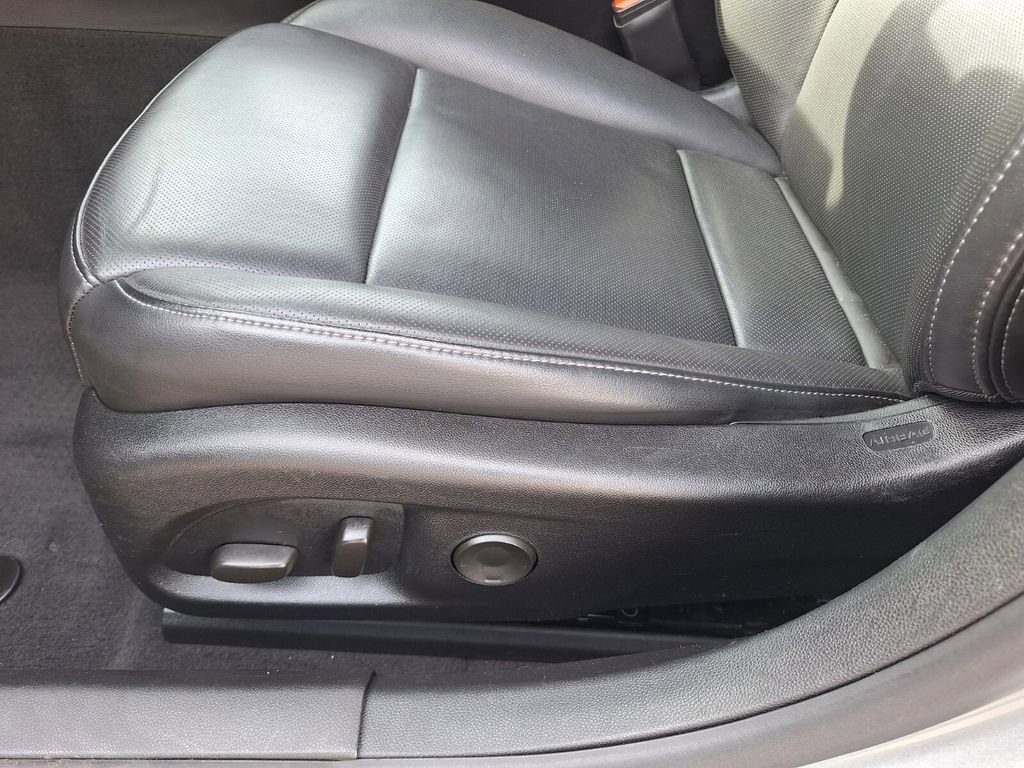 Used 2023 Cadillac CT5 Luxury image 29