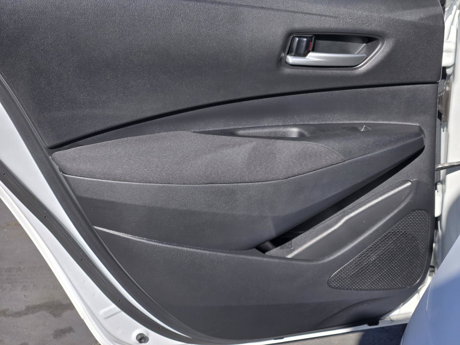 Used 2026 Toyota Corolla SE FWD image 25