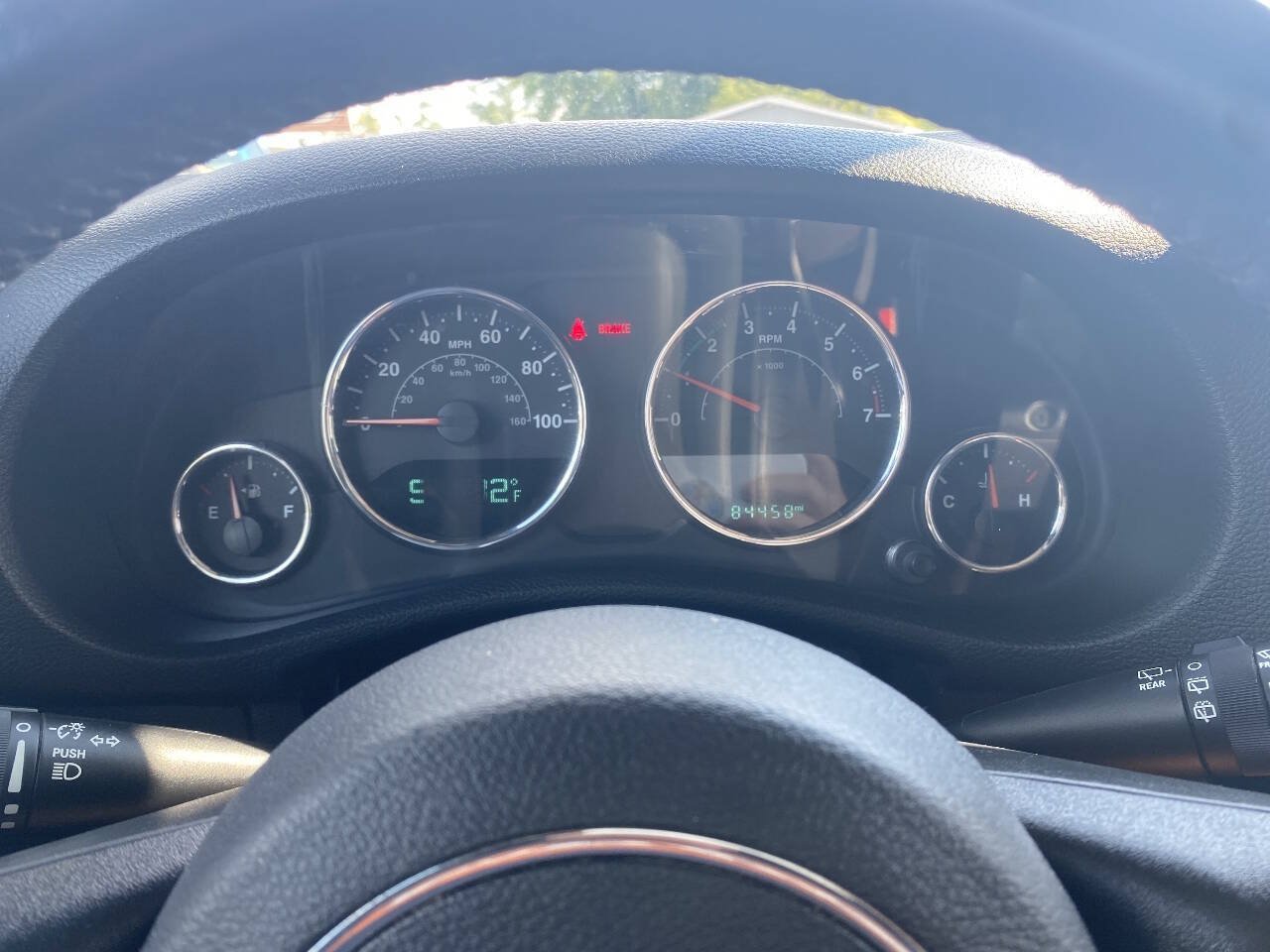 Used 2018 Jeep Wrangler Sport AWD/4WD image 18