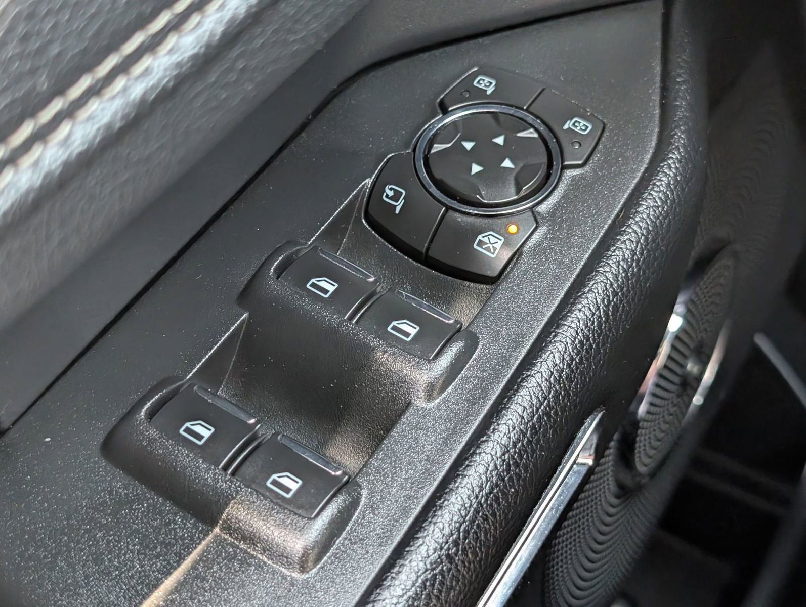 Used 2021 Ford Expedition Limited RWD image 14