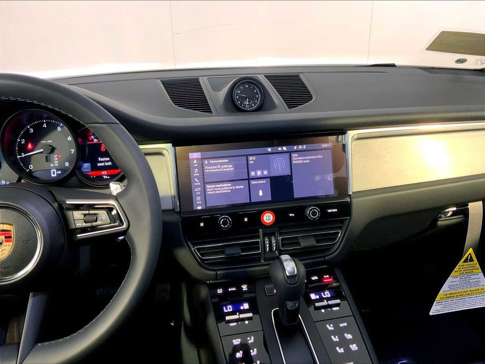 New 2025 Porsche Macan image 16