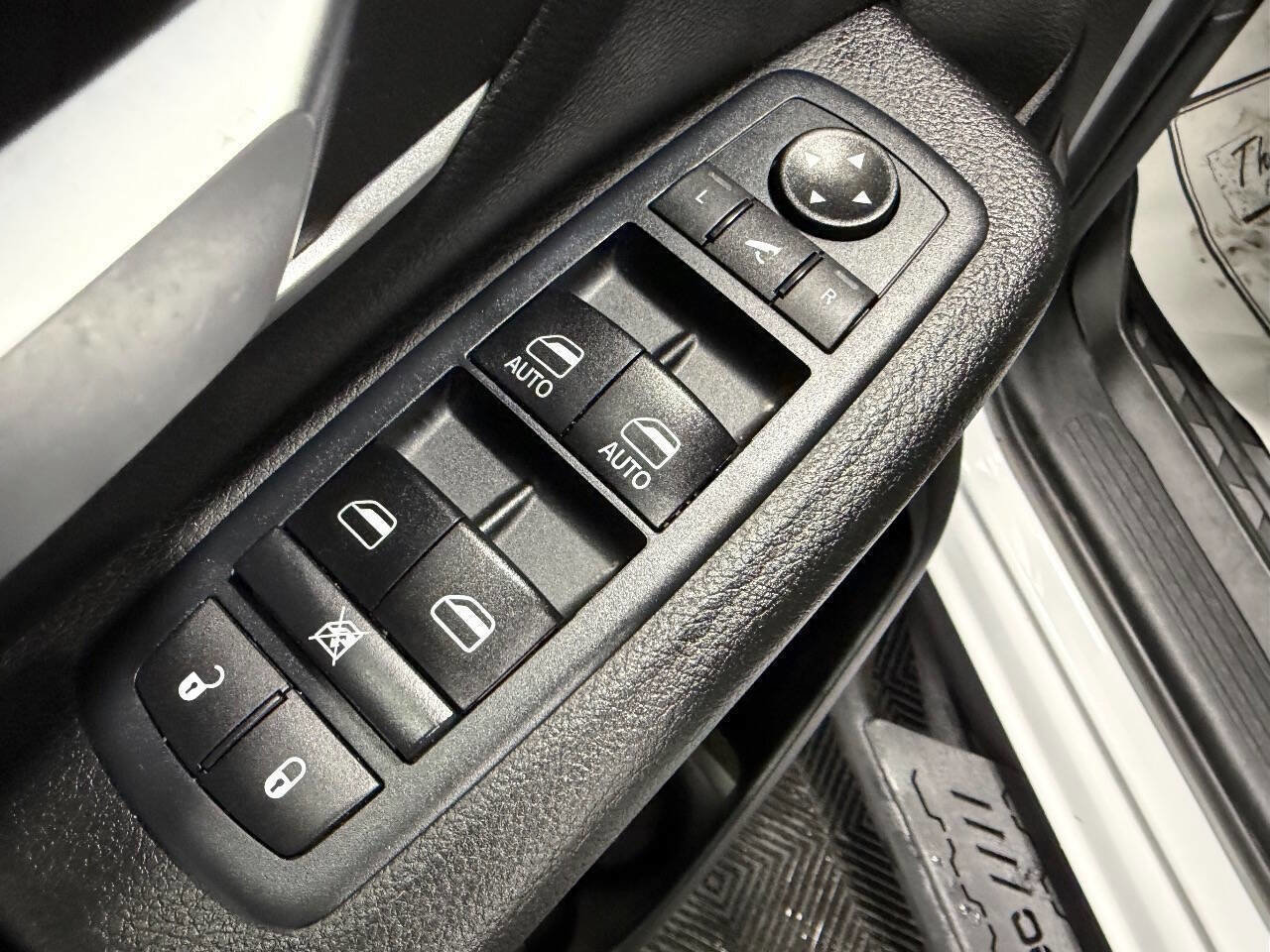 Used 2020 RAM 1500 Big Horn image 31