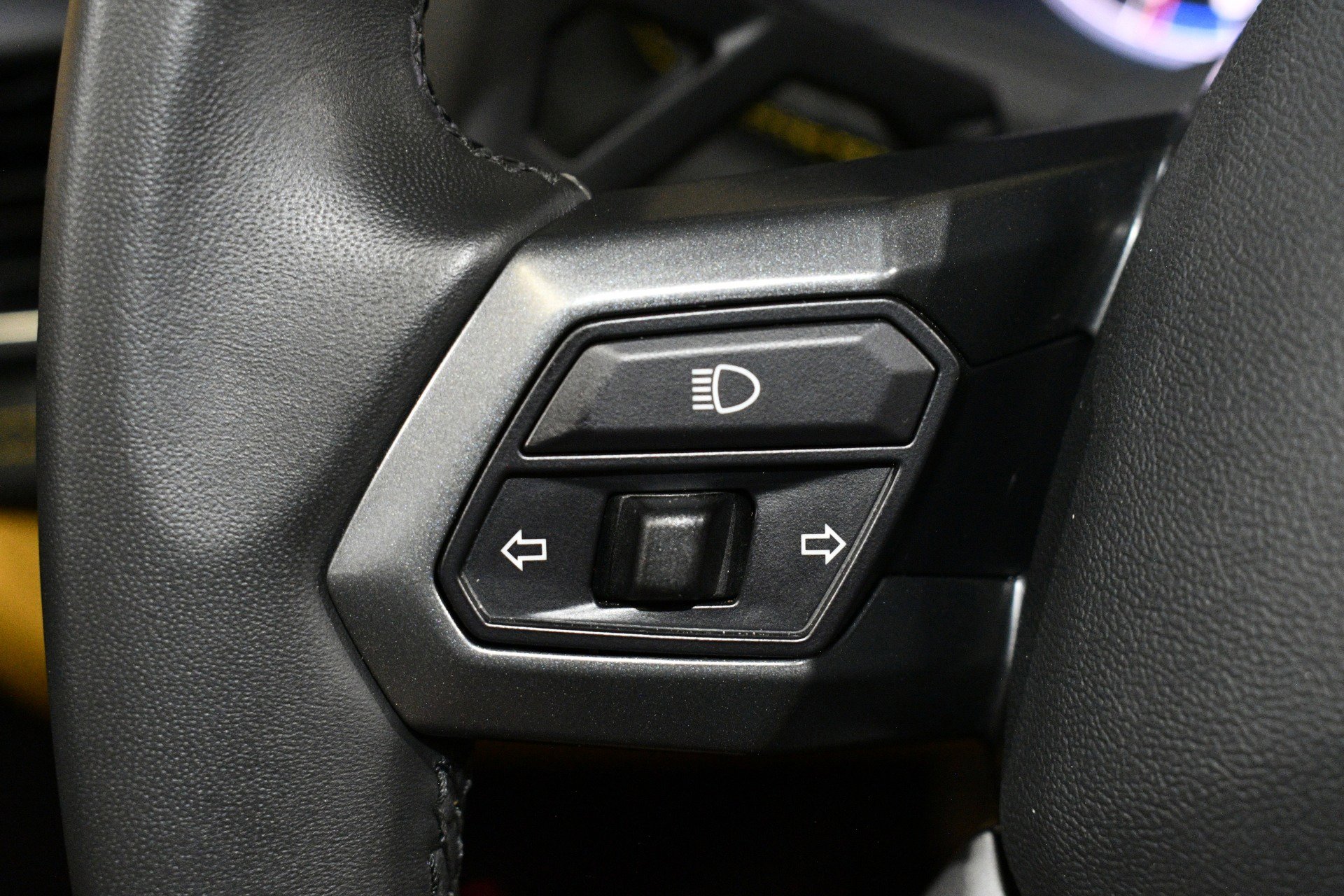 Used 2018 Lamborghini Huracan LP 580-2 image 27