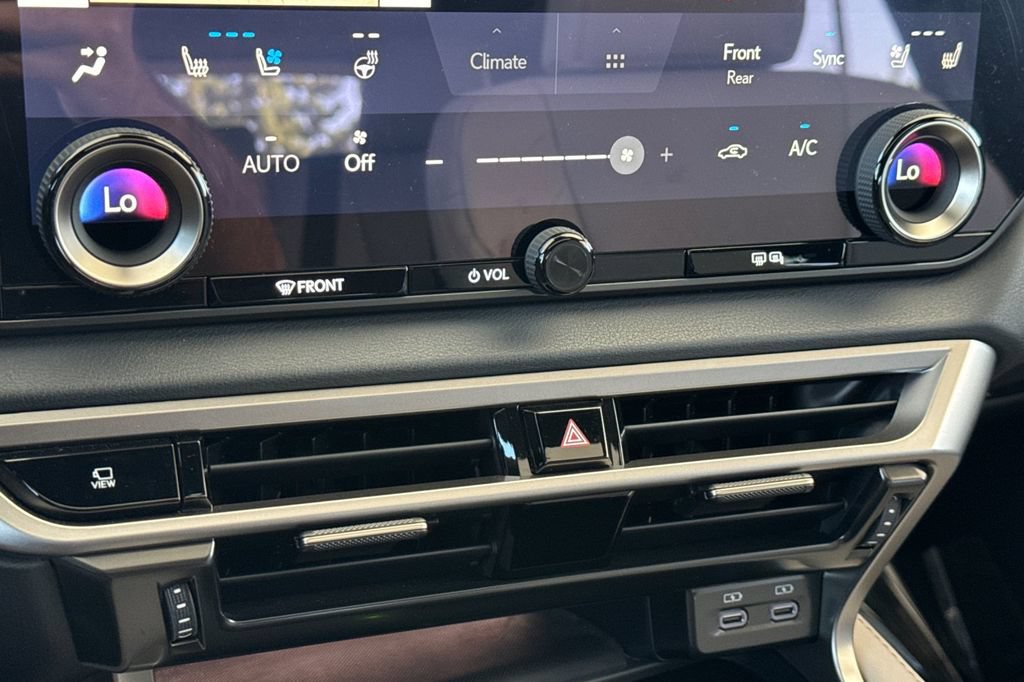 Used 2025 Lexus RX 350 Premium Plus w/ Accessory Package (Z1) FWD image 24