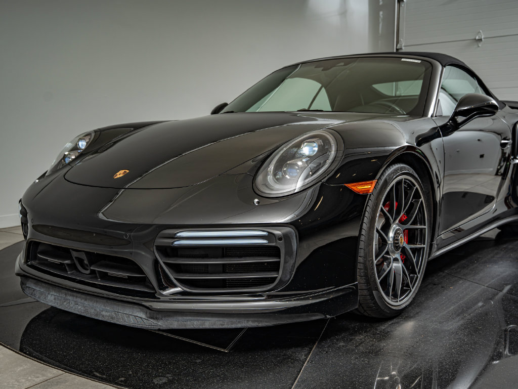 Certified 2017 Porsche 911 Turbo AWD/4WD image 18