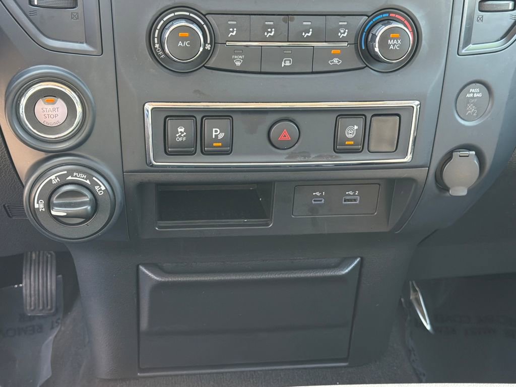 Used 2024 Nissan Titan SV w/ Accessory Utility Package image 28