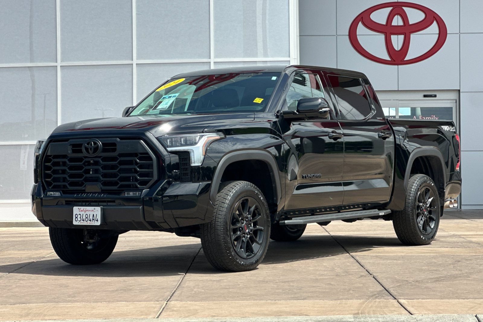 Used 2024 Toyota Tundra Limited w/ TRD Off-Road Package AWD/4WD image 8