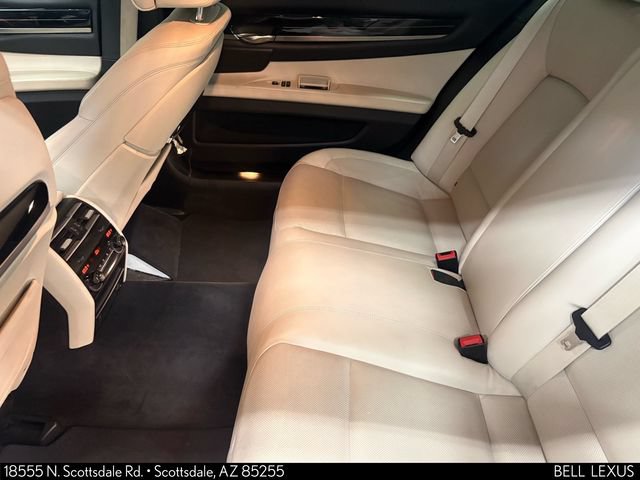 Used 2015 BMW 750Li RWD image 12