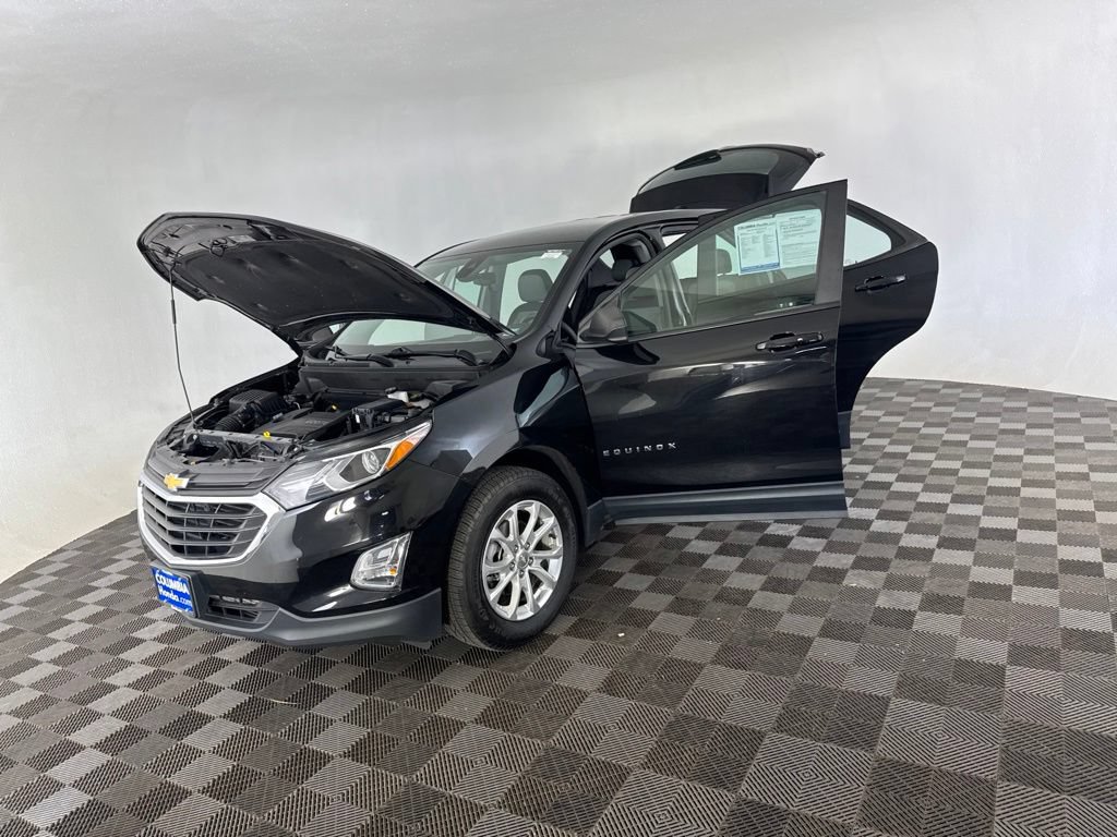 Used 2021 Chevrolet Equinox LS AWD/4WD image 11