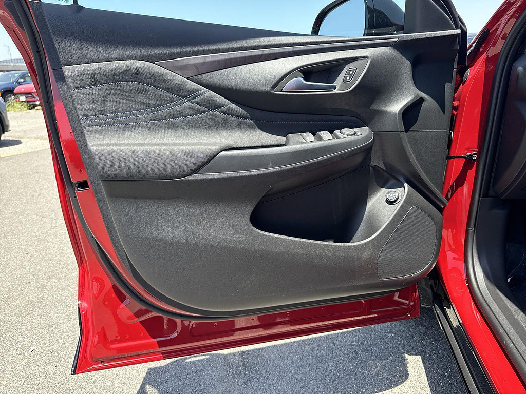 New 2026 Buick Envista Sport Touring w/ Convenience II Package FWD image 18