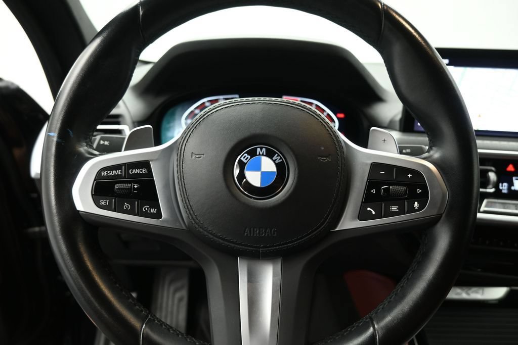 Used 2024 BMW X4 xDrive30i w/ M Sport Package AWD/4WD image 11