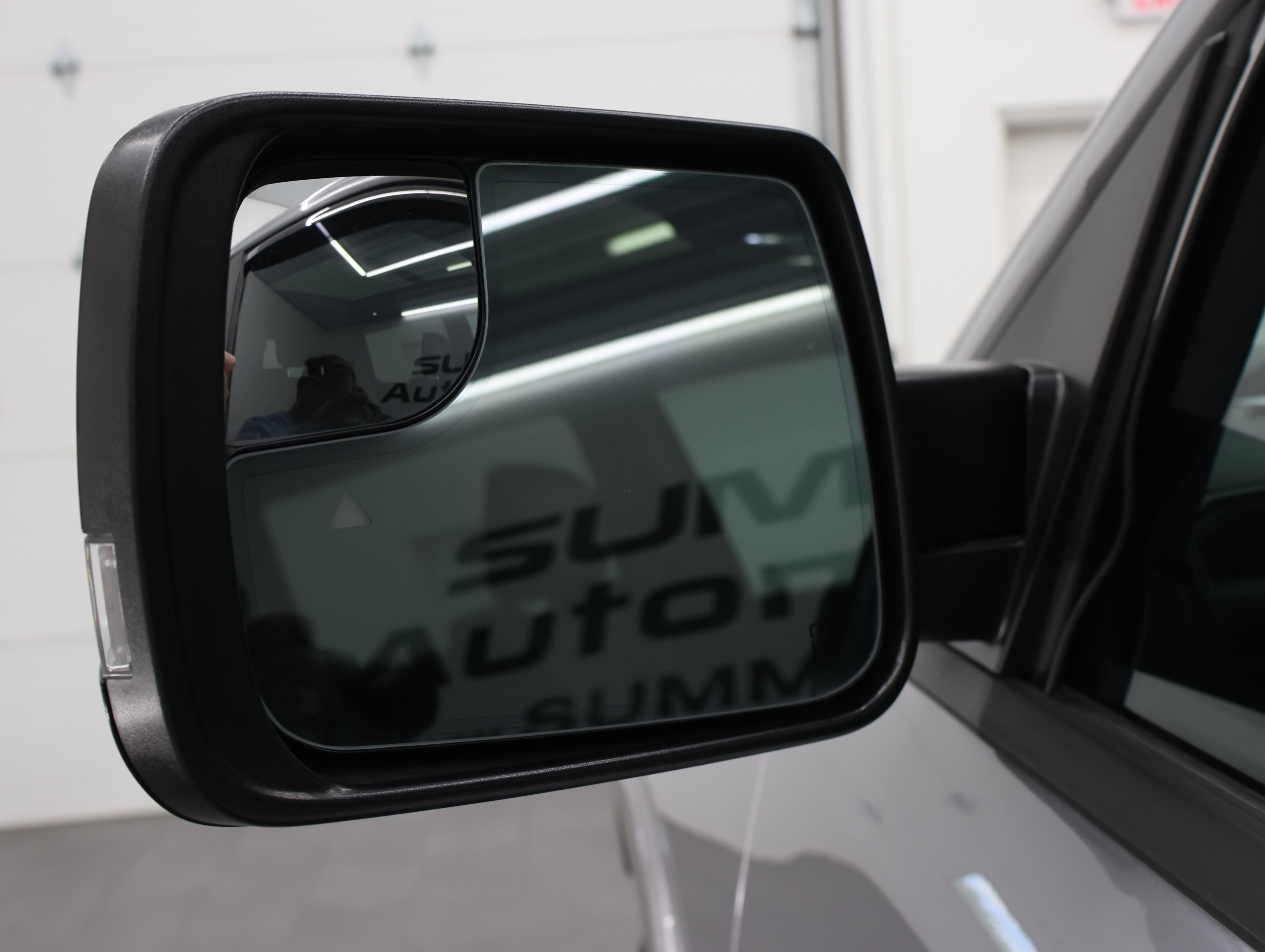 Used 2023 RAM 1500 Limited w/ Night Edition AWD/4WD image 39