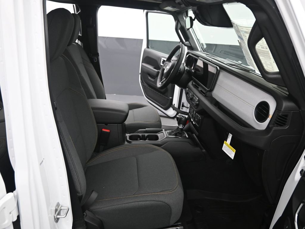 New 2026 Jeep Gladiator Sport image 18