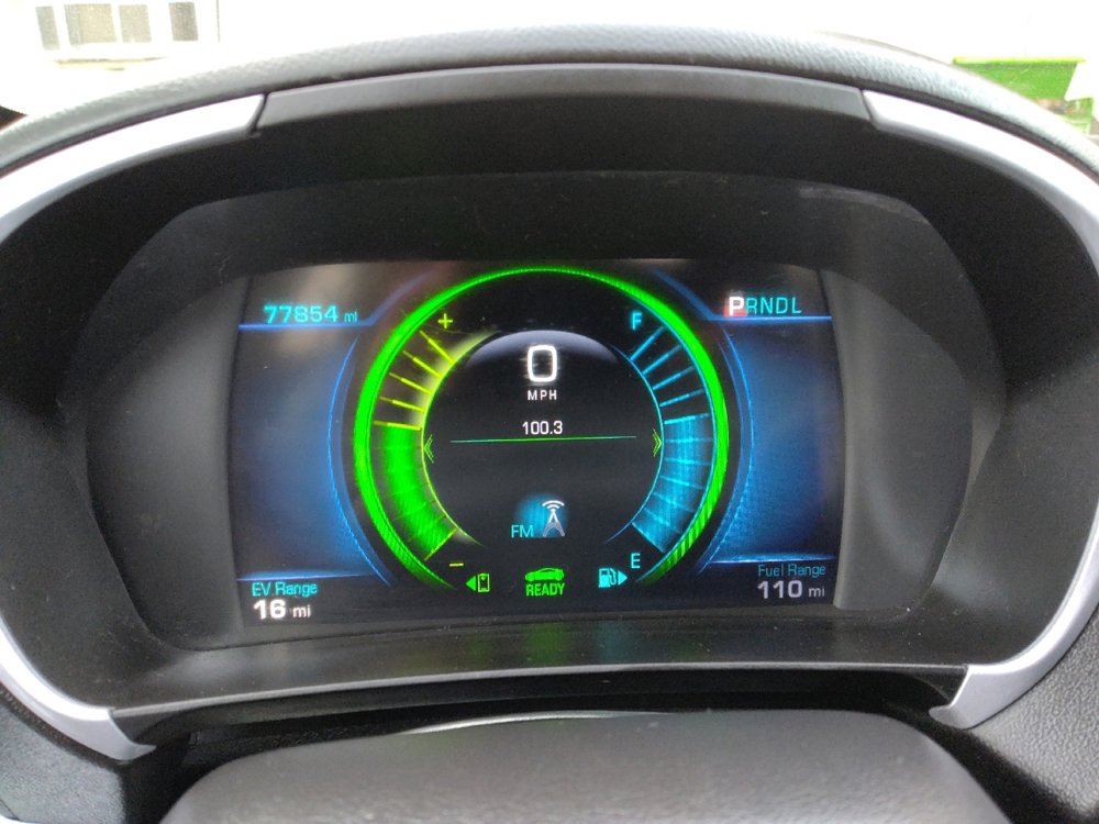 Used 2017 Chevrolet Volt LT w/ Comfort Package image 23