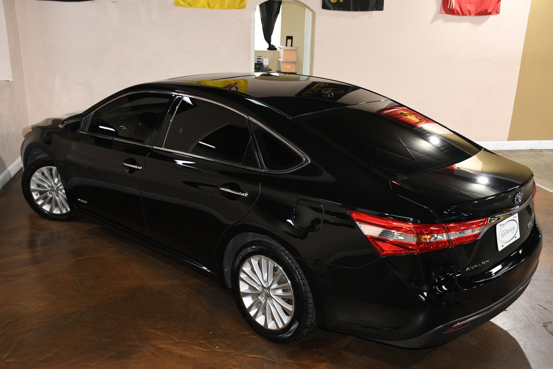 Used 2015 Toyota Avalon XLE Touring FWD image 80