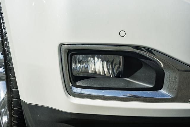 Used 2016 GMC Yukon SLT w/ Open Road Package image 14