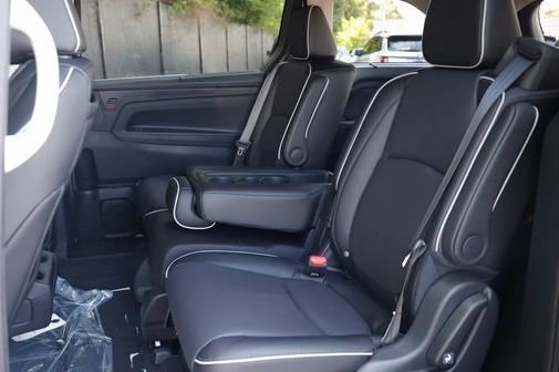 New 2026 Honda Odyssey Touring image 30